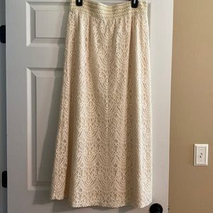 Cato Fashion Size 14/16w Cream long skirt